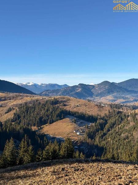 Верховина. Ділянка площею 80 сотих з видом на Чорногірський хребет! 